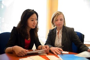 El&egrave;ves stagiaires en entreprise Banque